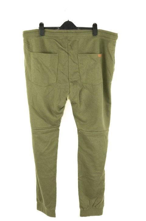 SPODNIE MĘSKIE DRESY DRIVERSO R. 5XL SPODNIE MĘSKIE DRESY DRIVERSO R. 5XL