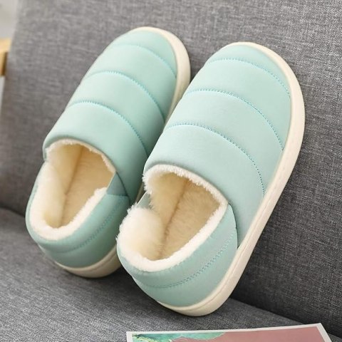 KAPCIE DZIECIĘCE UNISEX PLUSZOWE CIEPŁE MIĘKKIE LEKKIE ZIMOWE R. 26-27 KAPCIE DZIECIĘCE UNISEX PLUSZOWE CIEPŁE MIĘKKIE LEKKIE ZIMOWE R. 26-27