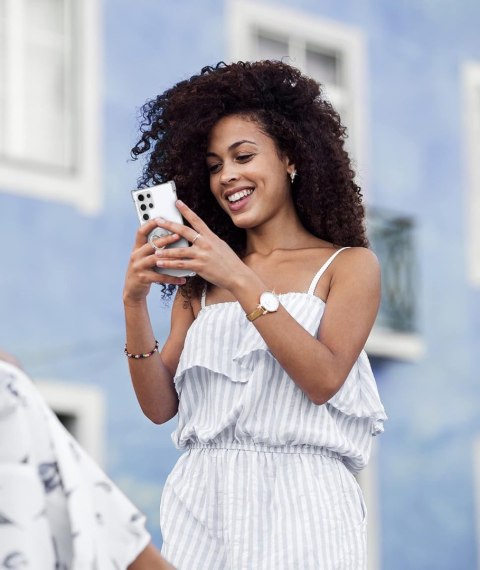 ETUI SILIKONOWE BEZBARWNE SAMSUNG GALAXY S21 FE Z METALOWĄ PODPÓRKĄ SM-G990 ETUI SILIKONOWE BEZBARWNE SAMSUNG GALAXY S21 FE Z METALOWĄ PODPÓRKĄ SM-G990