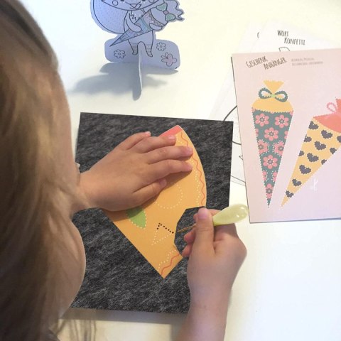 ZESTAW DO FILCOWANIA DLA DZIECI RĘKODZIEŁO DIY 3x 25x20cm +3 igły ZESTAW DO FILCOWANIA DLA DZIECI RĘKODZIEŁO DIY 3x 25x20cm +3 igły