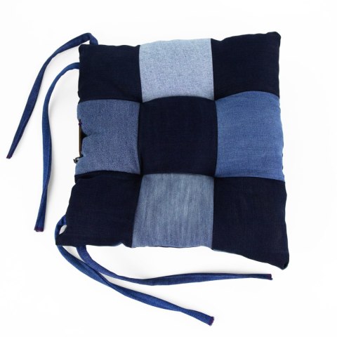 PODUSZKA NA KRZESŁO JEANS RECYKLING 40x40cm PODUSZKA NA KRZESŁO JEANS RECYKLING 40x40cm