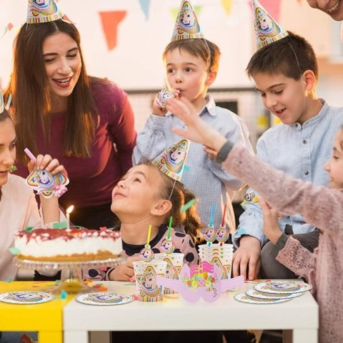 ZESTAW PAPIEROWY NA PRZYJĘCIE DZIECIĘCE ZESTAW PAPIEROWY NA PRZYJĘCIE DZIECIĘCE