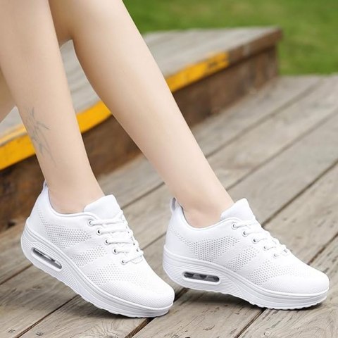 BUTY DO BIEGANIA CHODZENIA LEKKIE BIAŁE FITNESS TRENING R.41 BUTY DO BIEGANIA CHODZENIA LEKKIE BIAŁE FITNESS TRENING R.41